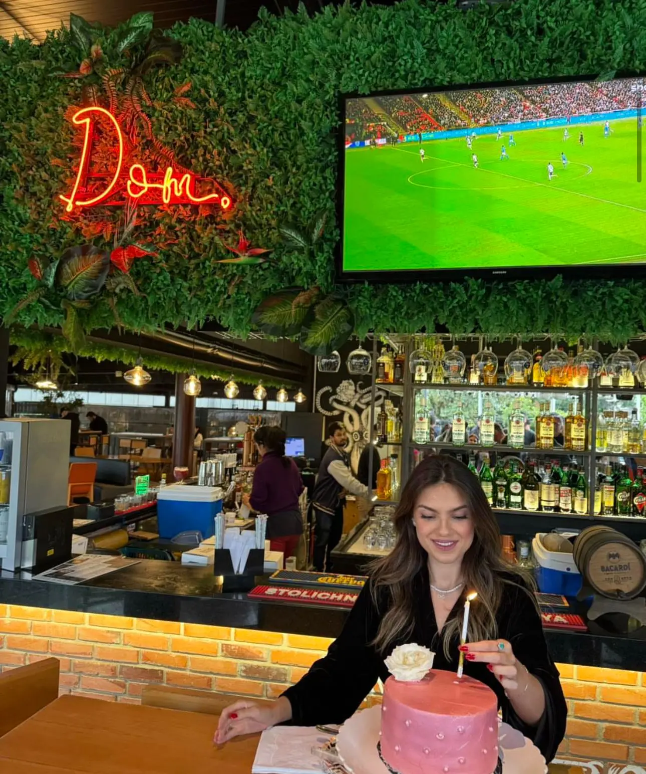 Aniversário em Curitiba: celebre o seu dia em grande estilo aqui no SOUQ